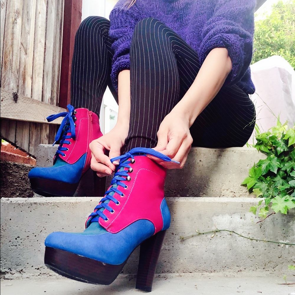 SOLD✔️Retro Neon Pink and Blue Stiletto Pumps - Picture 1 of 5